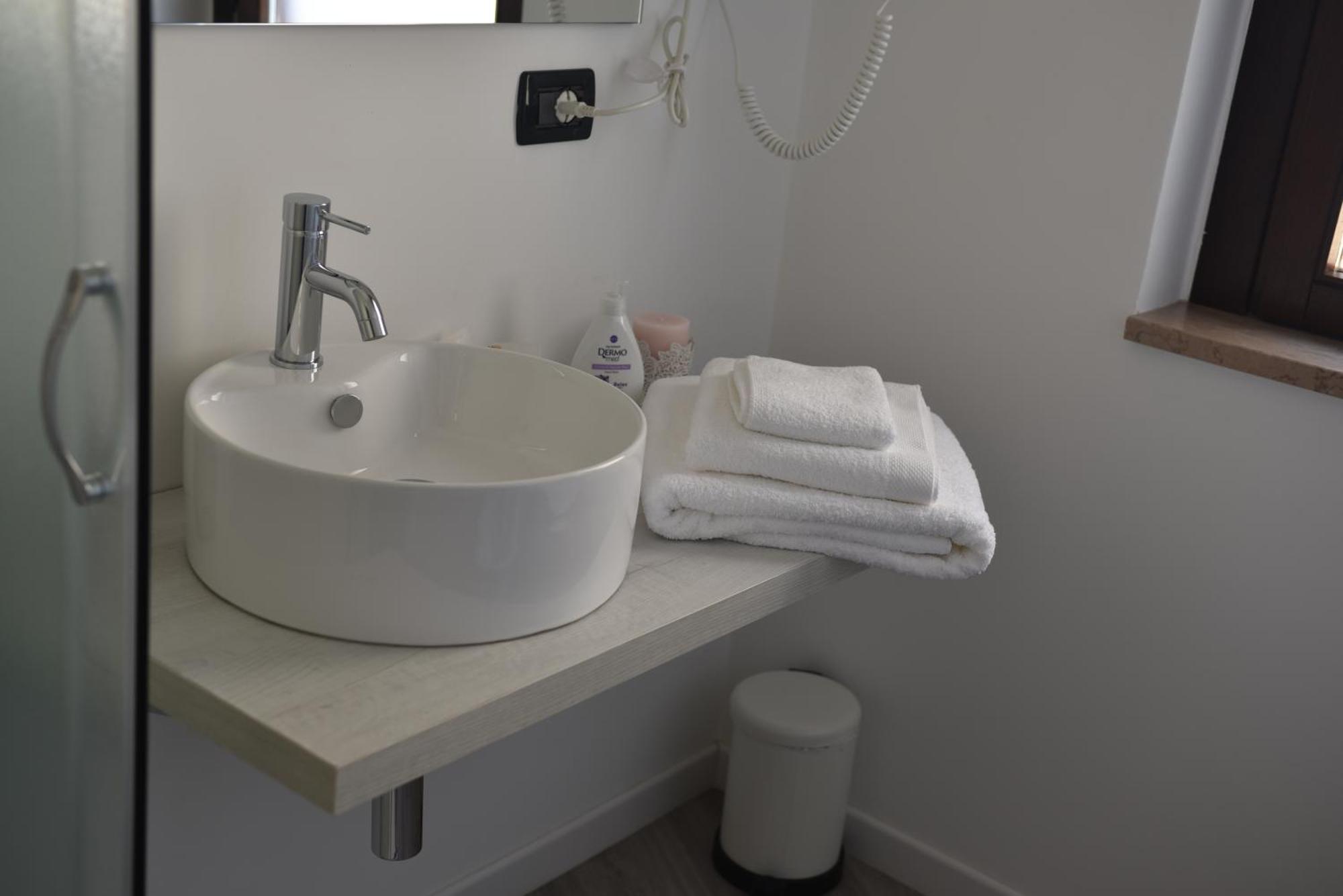 Elite Suite Home Termoli Bagian luar foto